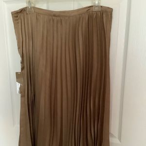 Bronze skirt